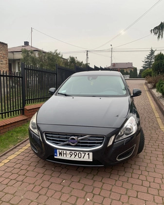 Volvo S60 cena 32500 przebieg: 250000, rok produkcji 2011 z Warszawa małe 232